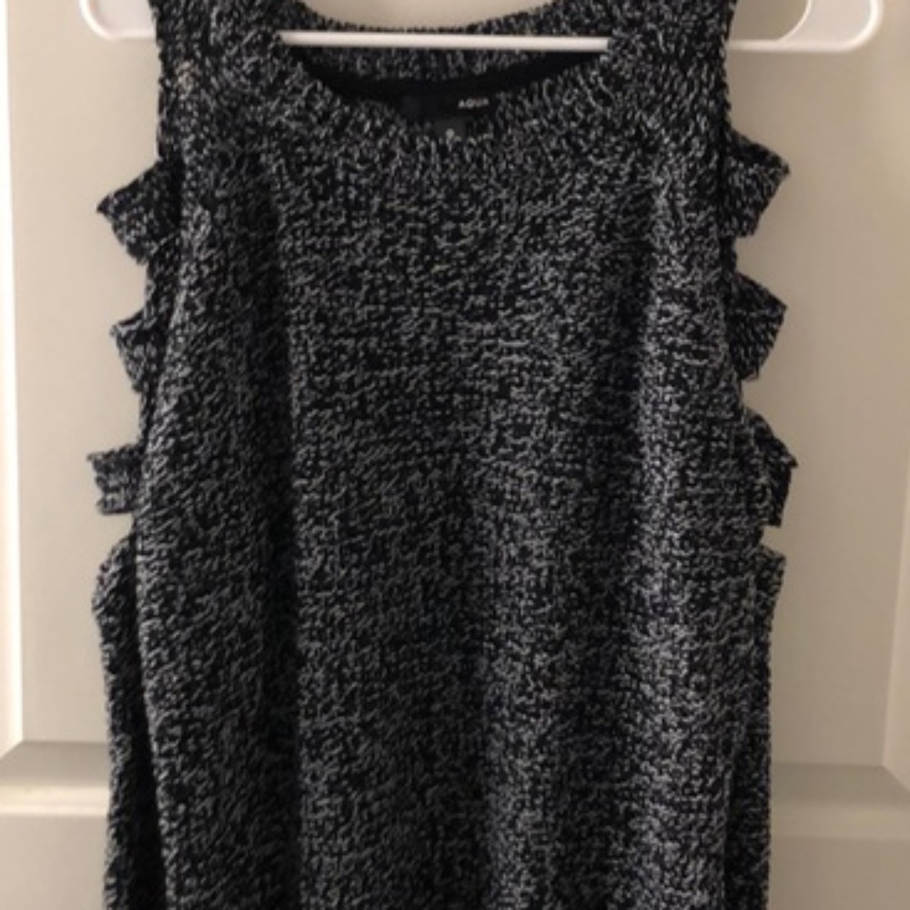 Aqua Open Shoulder Sleeve Sweater S